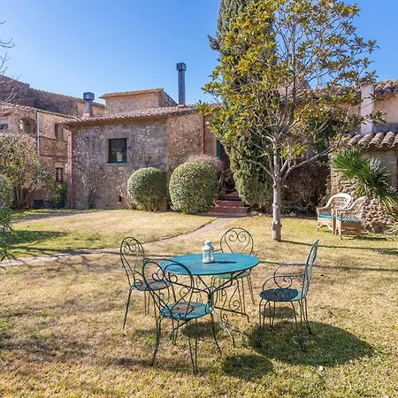Casa Con Jardin En El Emporda, Relax Total Saus
